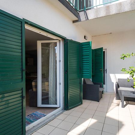 Apartments Polly Primošten Екстериор снимка