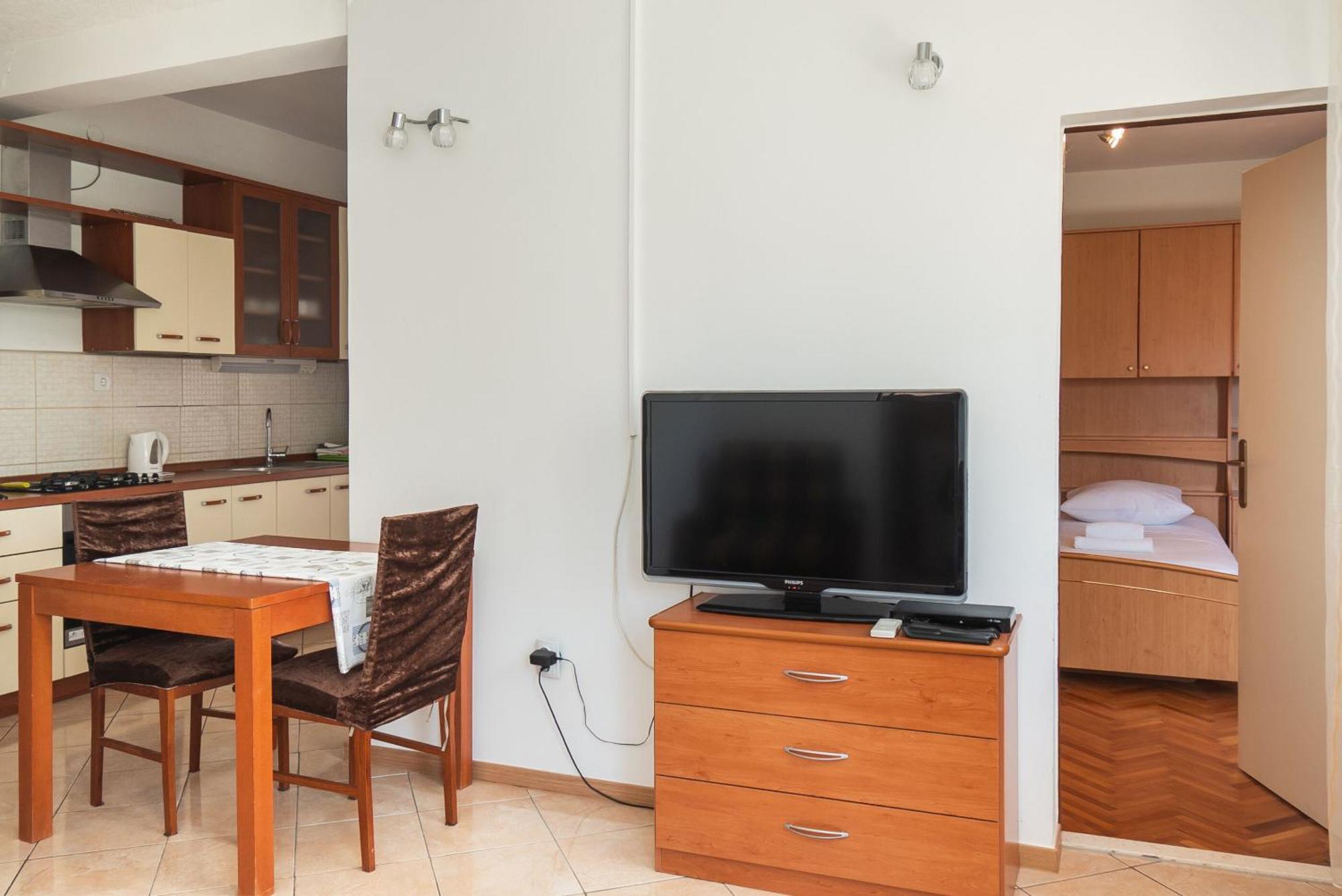 Apartments Polly Primošten Екстериор снимка