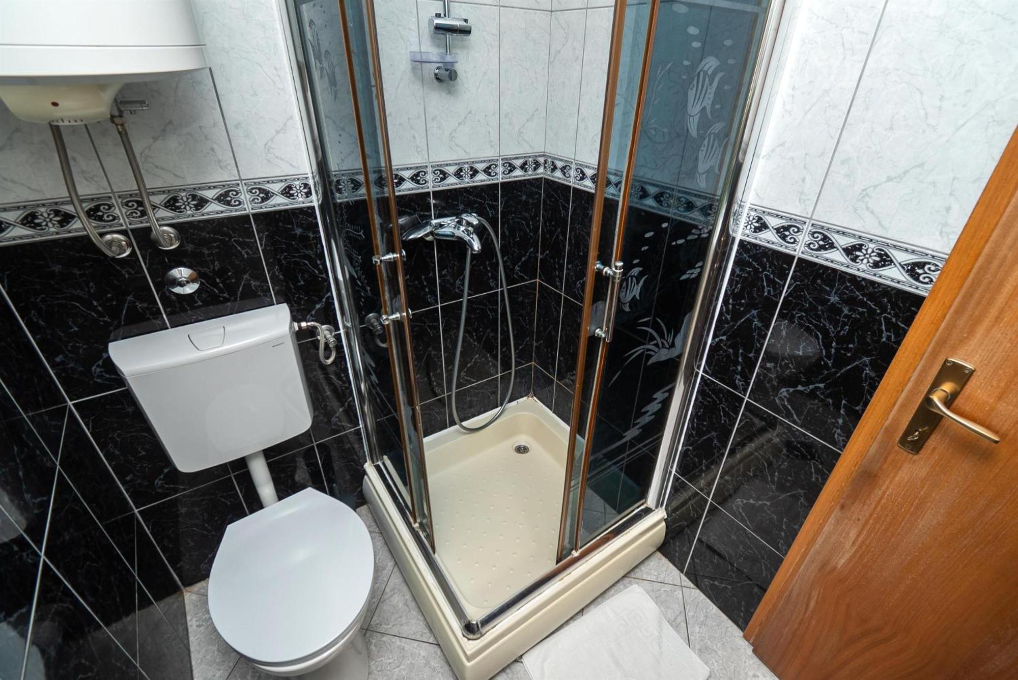 Apartments Polly Primošten Екстериор снимка