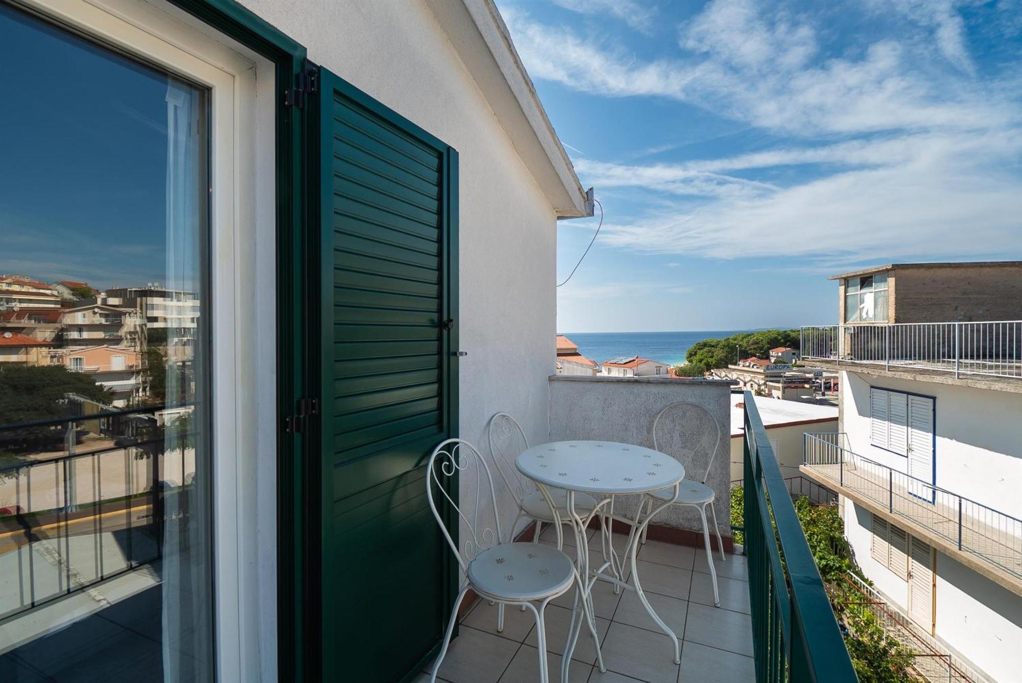 Apartments Polly Primošten Екстериор снимка
