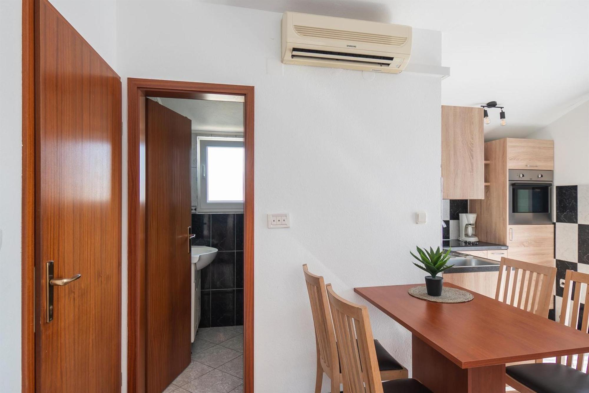 Apartments Polly Primošten Екстериор снимка