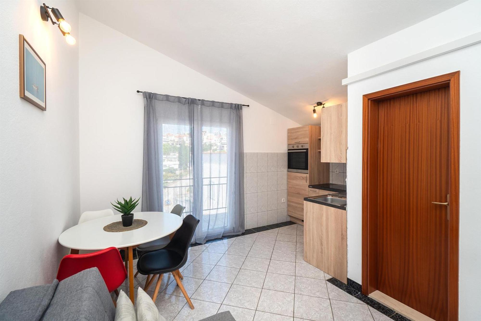 Apartments Polly Primošten Екстериор снимка