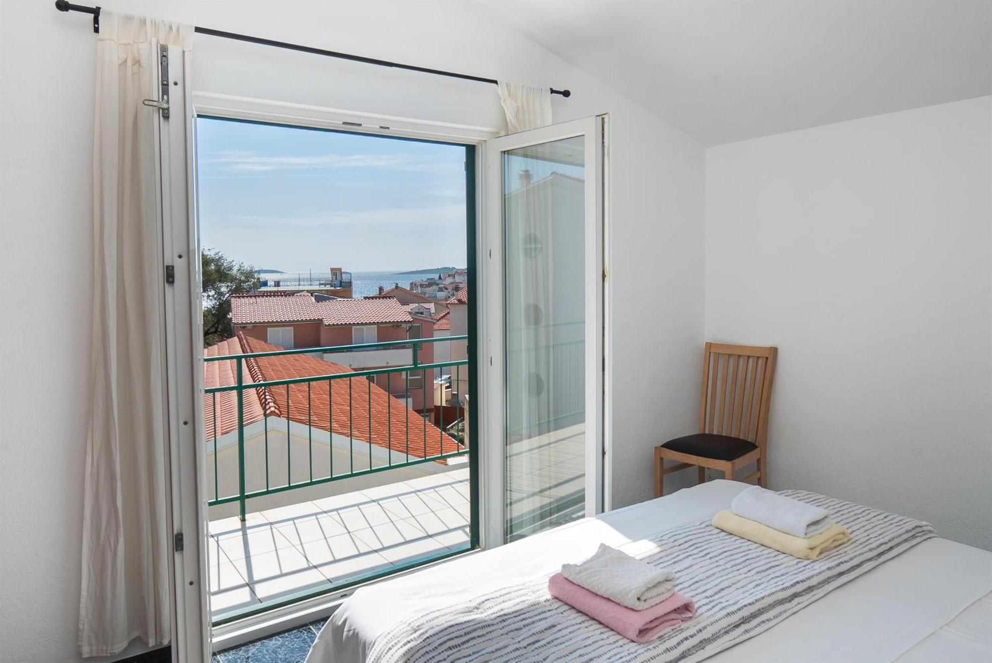Apartments Polly Primošten Екстериор снимка